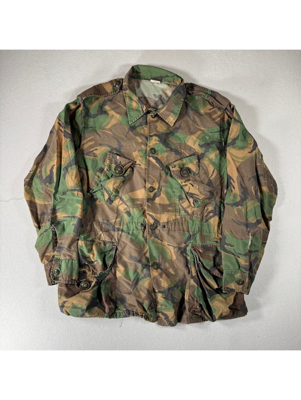 Vintage European Military Camouflage Jungle Jacket with Multiple Pockets